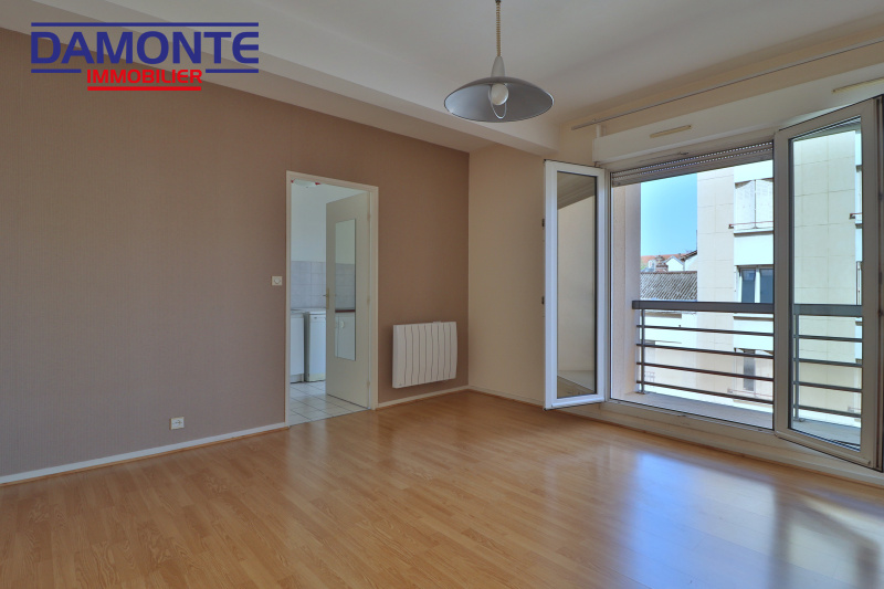 Damonte Location appartement - 27 b rue andre beury, TROYES - Ref n° 9410